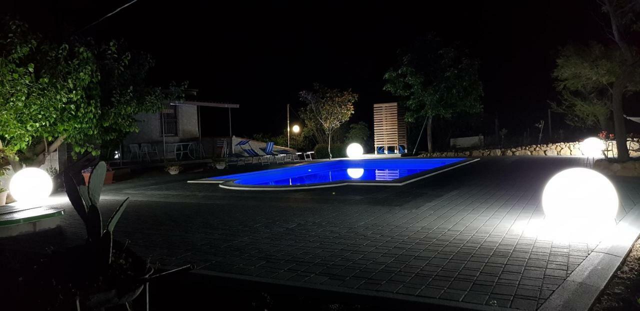 Bed House Floristella Villa Valguarnera Caropepe Ngoại thất bức ảnh